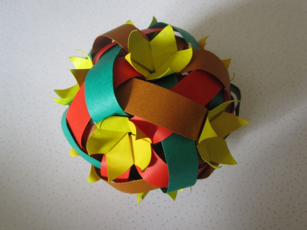 Woven Kusudama