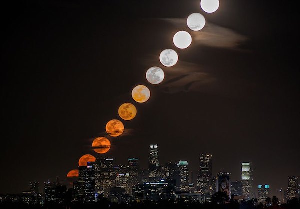 moonrise-timelapse-over-la