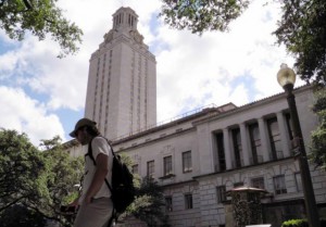 A student walks at the University of Texas campus in Austin, Texas, U.S. on June 23, 2016. REUTERS/Jon Herskovitz/File Photo